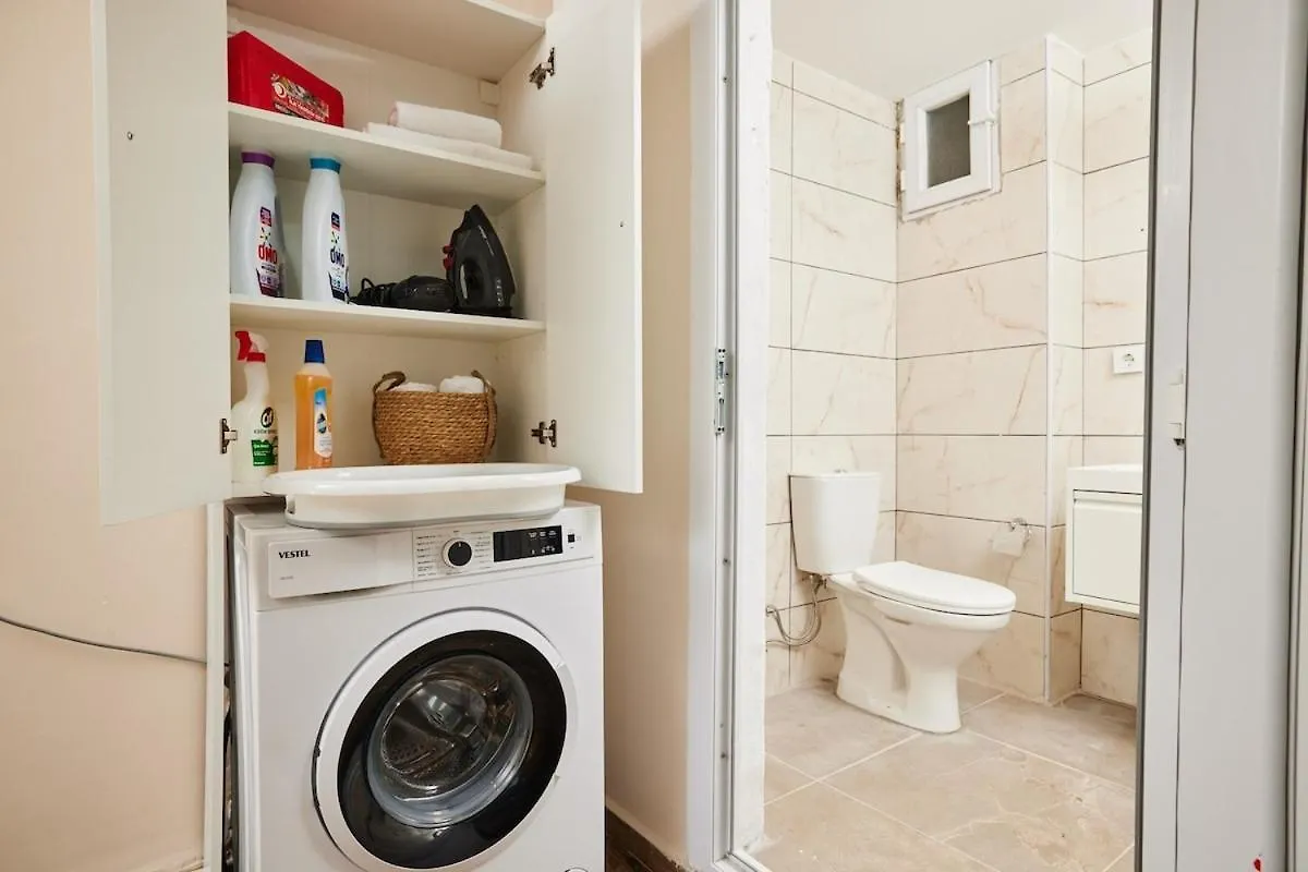 Stunning 3Br 3Bathroom 3Ac Near Metro D2 Istanbul 0*,